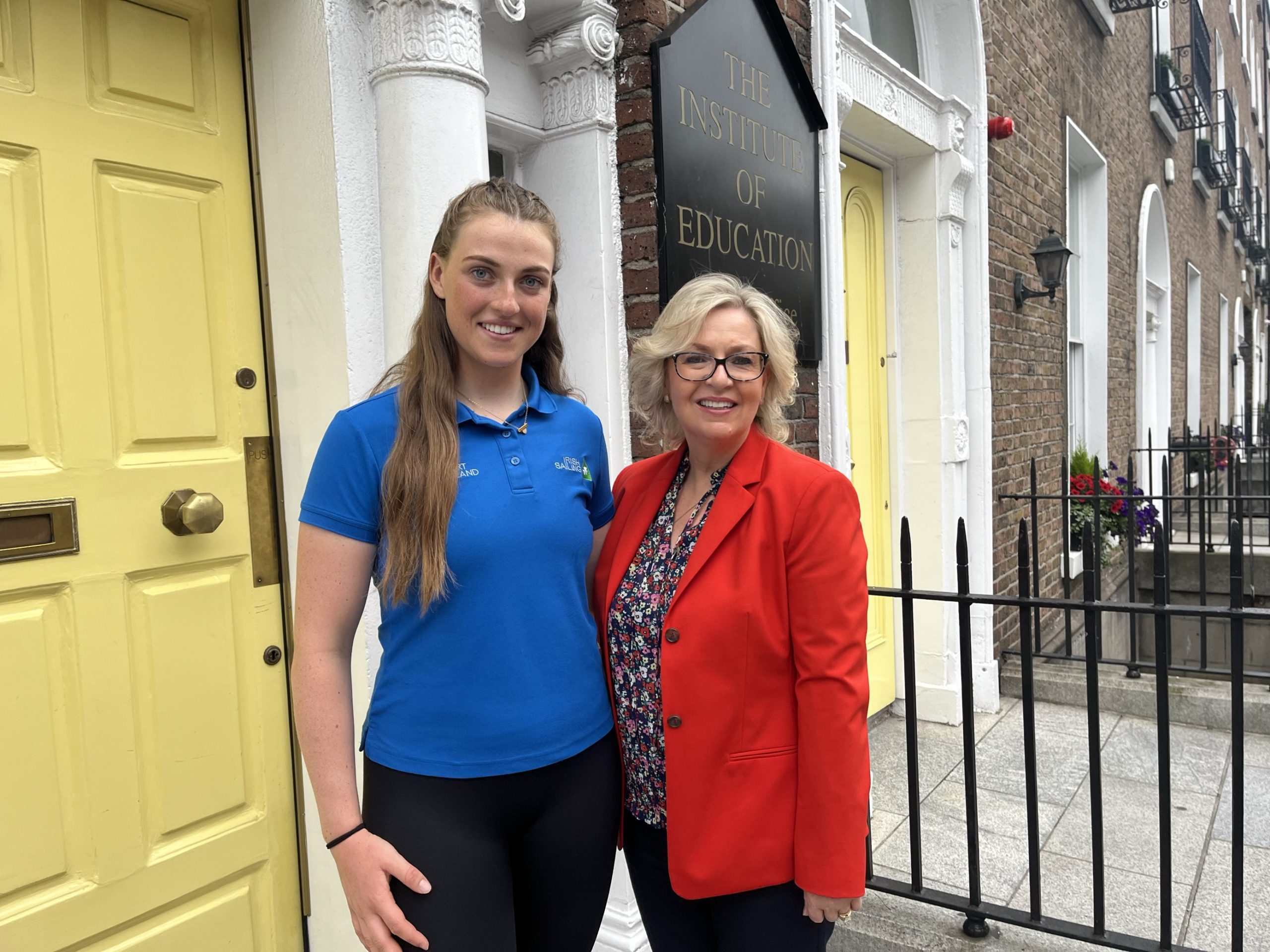 Alumna Eve McMahon with Yvonne
